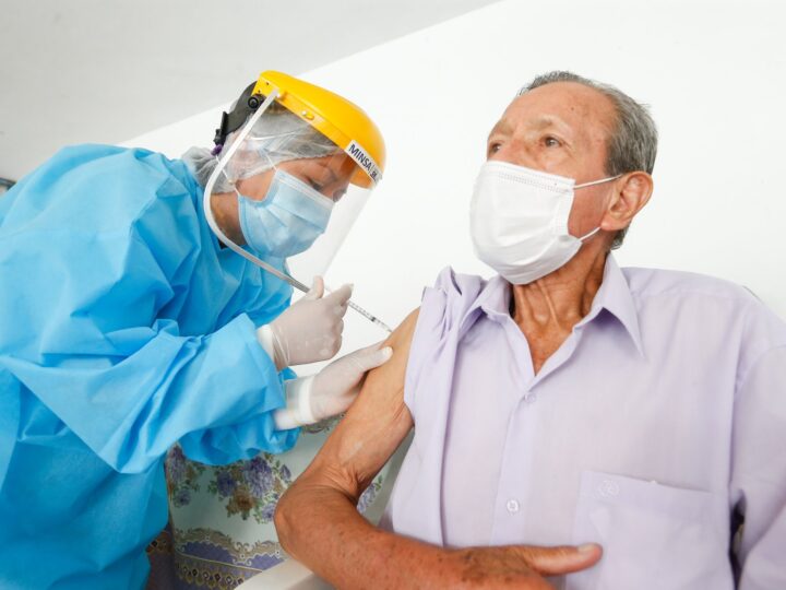 Perú: Más de 16 millones 741 mil peruanos ya fueron vacunados contra el coronavirus